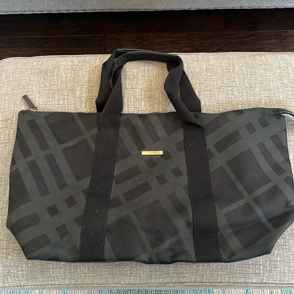Burberry Fragrances overnight bag - Picture 2 of 6